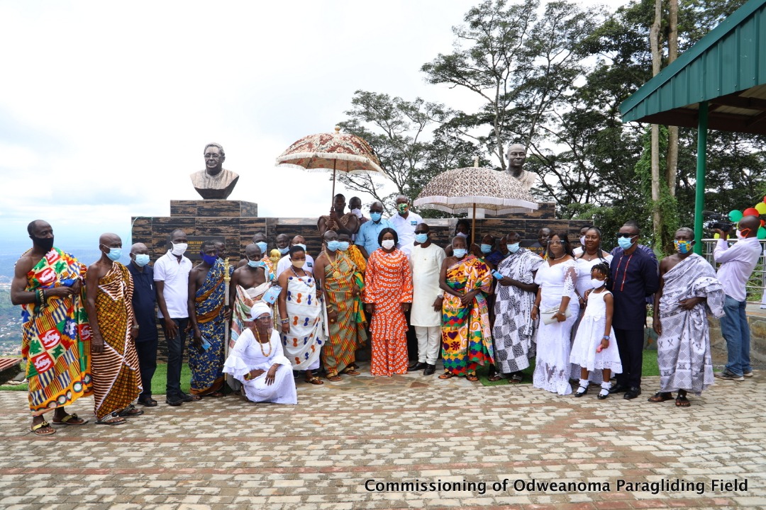 Group Photograph of dignitaries at the program